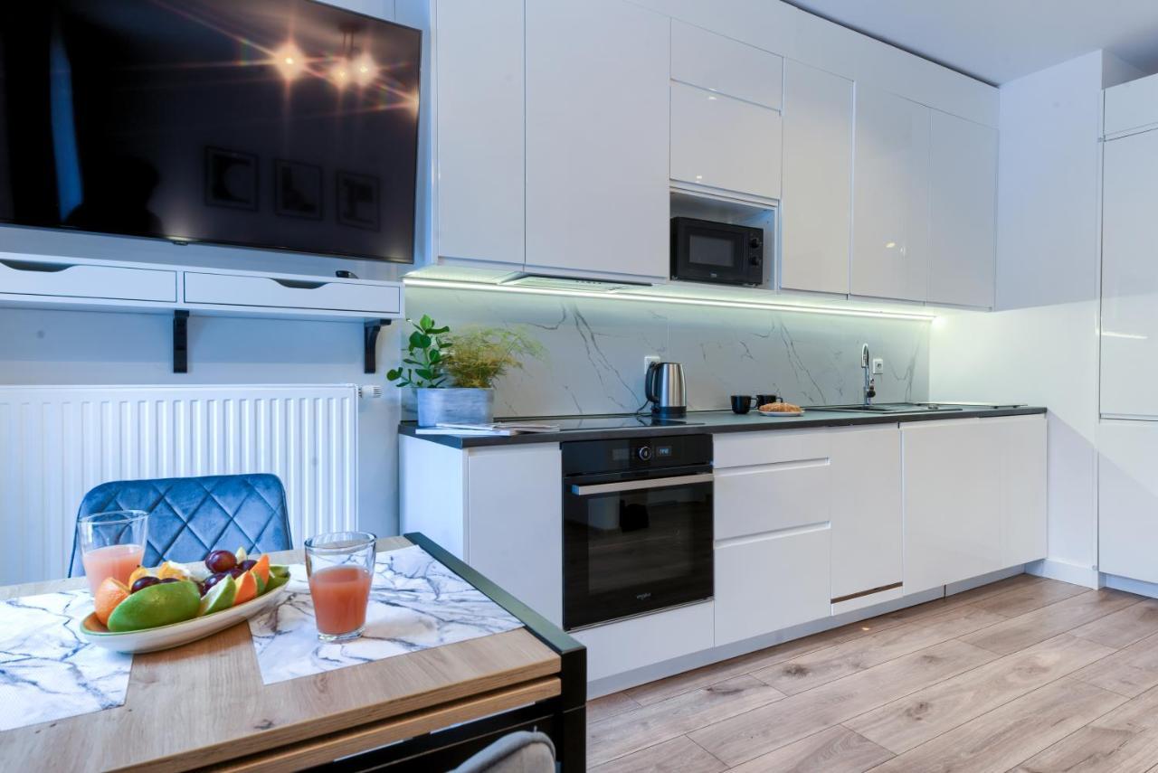 Kazou Apartament *