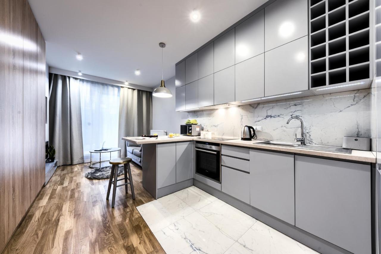 Kazou Apartment *